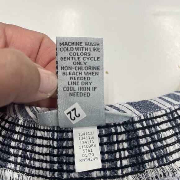 Catherines Embroidered Button Down Peasant Blouse Boho 1/2 Sleeve Size 3XP - Picture 11 of 13